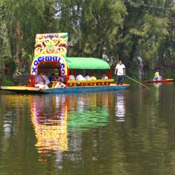 Die schwimmenden Gärten von Xochimilco